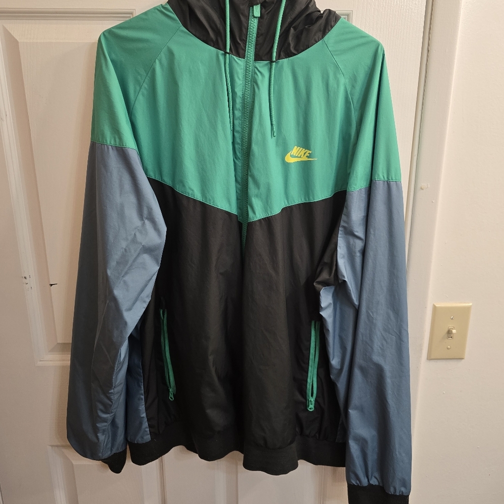 Nike Windrunner - image 1